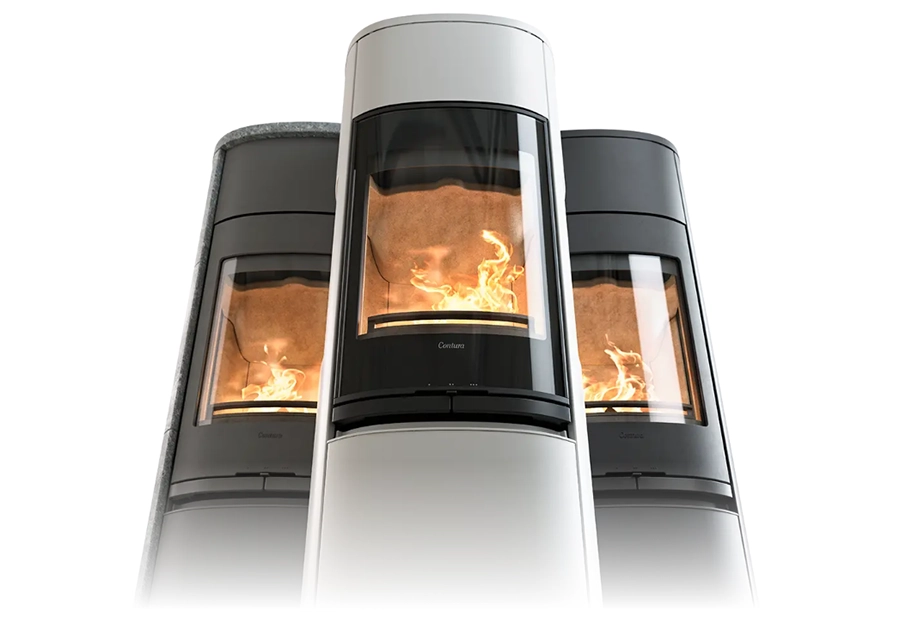 Tre moderna braskaminer i olika färger med synlig eld genom glasdörrar, mot vit bakgrund. Perfekt för värme och design i hemmet.