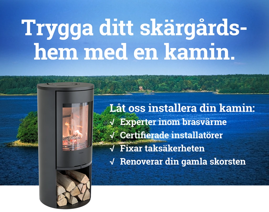 Alt-text: "Annons för kamininstallation med skärgårdsbakgrund. Text beskriver tjänster som experter inom brasvärme, certifierade installatörer och renovering av skorstenar. Kamin med ved syns i förgrunden."