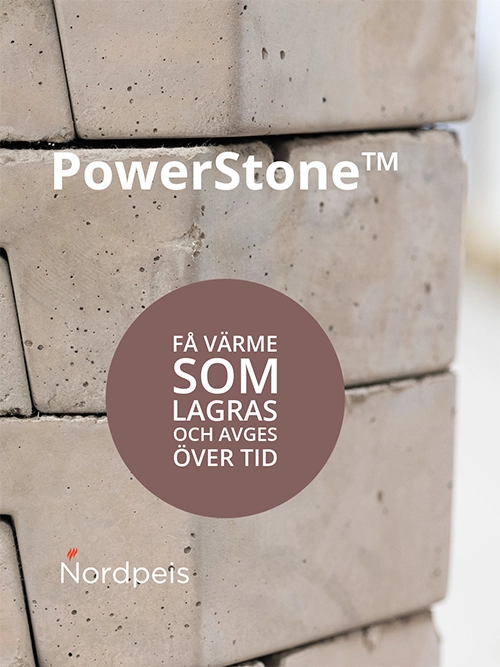 Grå staplade stenar med texten "PowerStone™" och "Få värme som lagras och avges över tid" från Nordpeis. Fokuserar på värmelagringsteknik.